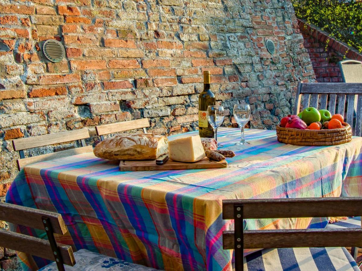 Holiday Home Torre Di Meo By Interhome Castelnuovo D'Elsa Exterior photo